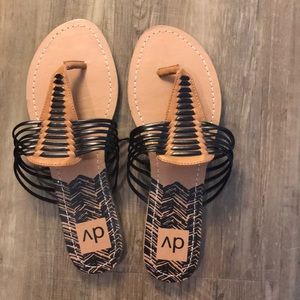 Size 8 dolce vida flip flops